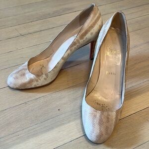 Christian Louboutin 3.75” preloved snakeskin python nude pumps size 8.5